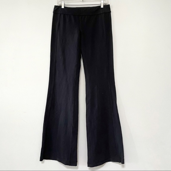 Lululemon vintage groove flared legging yoga pants